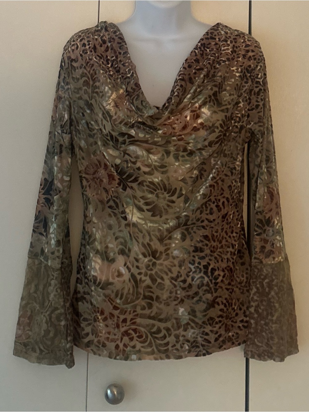 Cache Floral Velvet & Lace bell sleeve Cowl Neck Top M